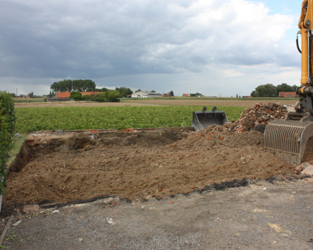 Afbraakwerken en aanleg van terrassen en opritten regio Roeselare, Izegem, Tielt, Ardooie, Pittem, Hooglede, Gits, Ingelmunster, Moorsele, Lendelede, Gullegem, Kortrijk