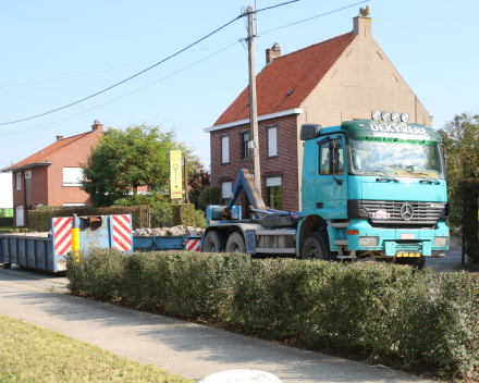 Grondwerken, afbraakwerken, betonwerken en containerverhuur regio Roeselare